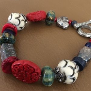 ❤️💚💛BEAUTIFUL BEAUTIFUL BRACELET💚💛❤️